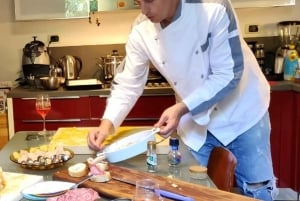 Mailand: Pasta Mastery Workshop mit Spritz und Tiramisù