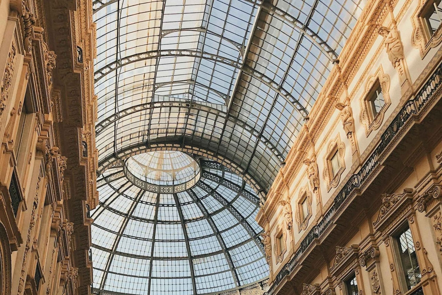 Mediolan: osobiste zakupy z modnym stylistą