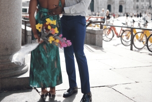 Milano: Valokuvaus kukkien ja tyylin kanssa