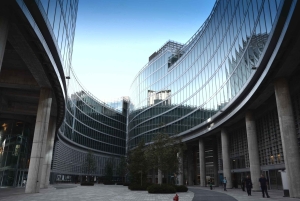 Милан: Пьяцца Гаэ Ауленти и башня — индивидуальная экскурсия