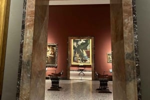 Milan: Pinacoteca Art Gallery & Brera District Guided Tour