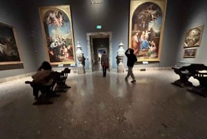 Milan: Pinacoteca Art Gallery & Brera District Guided Tour