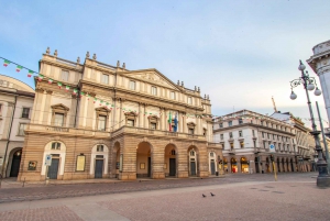 Milan: Private Exclusive History Tour with a Local Expert