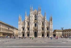 Milan: Private Guided Tour at Duomo Cathedral with Roof Top