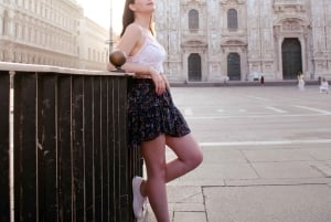 Milan: Private Photo Shoot with a Professional Photographer