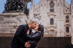 Milan: Private Professional Photoshoot at the Duomo