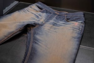 Milaan: Private Tailor Made Custom Jeans Experience