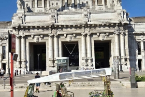 Milan: Private Tuk Tuk Tour with Hotel Pickup