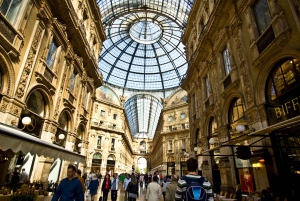 Milan: Public Transport Card with Audioguide App