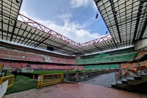 Mediolan: oficjalne zwiedzanie stadionu San Siro i muzeum z przewodnikiem