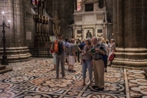 Milan: Scala Theater and Duomo Cathedral Guided Tour