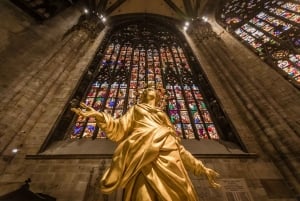 Milan: Scala Theater and Duomo Cathedral Guided Tour