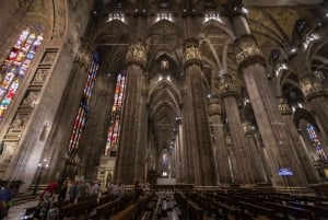 Milan: Scala Theater and Duomo Cathedral Guided Tour
