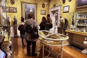 Milan: Scala Theater and Duomo Cathedral Guided Tour