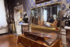 Milan: Scala Theater and Duomo Cathedral Guided Tour