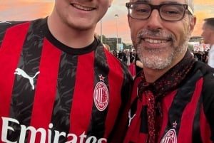 Mailand: Gemeinsam mit Einheimischen ein Fußballspiel in Mailand sehen