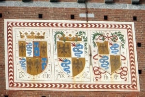 ミラノ：スフォルツァ城とレオナルド優先入場プライベートツアー