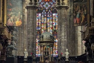 Skip-the-Line Duomo & La Scala Museum Tour + Hop On Hop Off