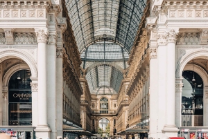 Mała grupa w Mediolanie: Duomo i dach, zamek, degustacja gelato