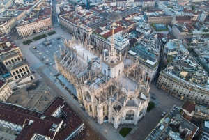 Mała grupa w Mediolanie: Duomo i dach, zamek, degustacja gelato