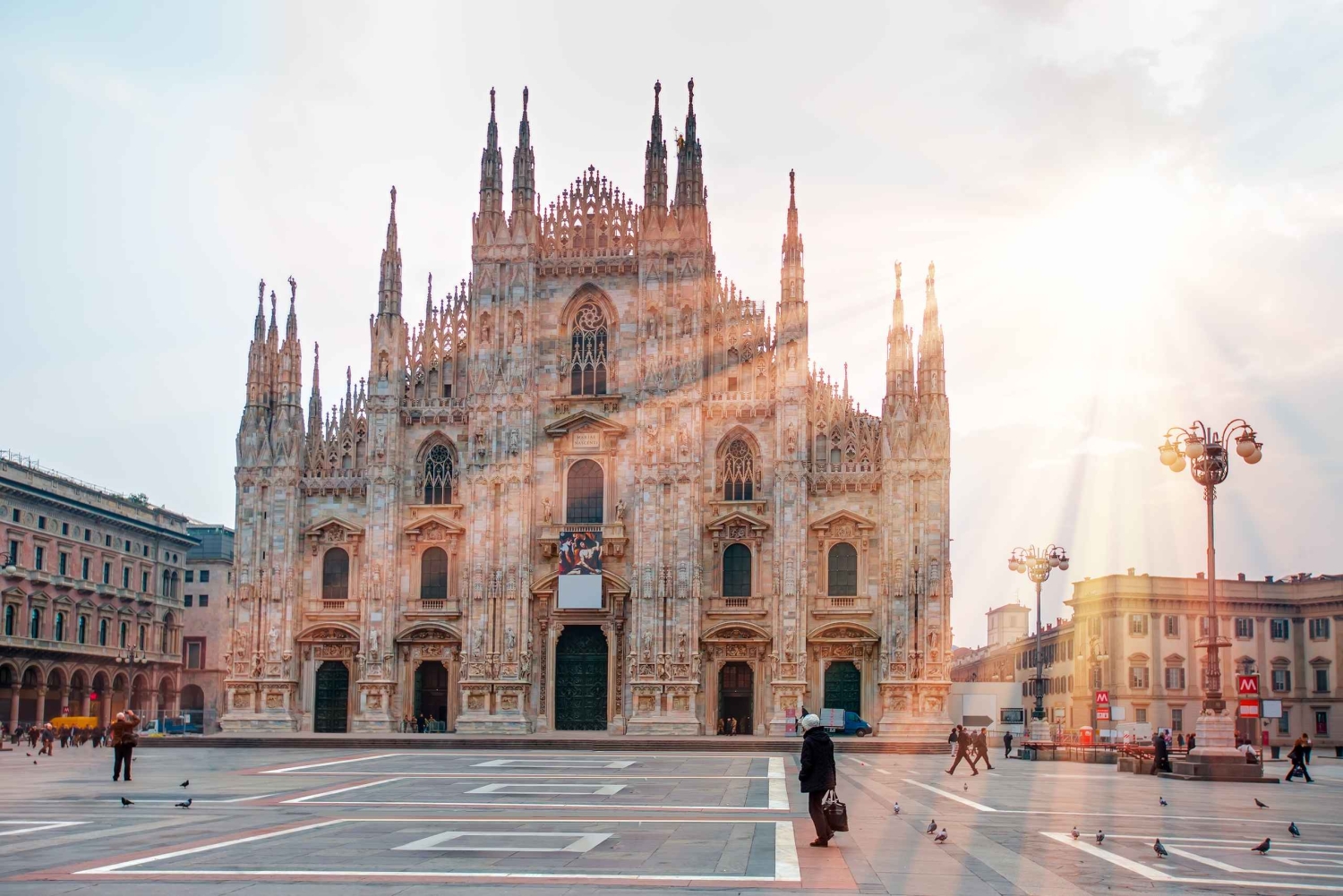 Milão: excursão a pé em pequenos grupos ao Duomo e ao centro da cidade
