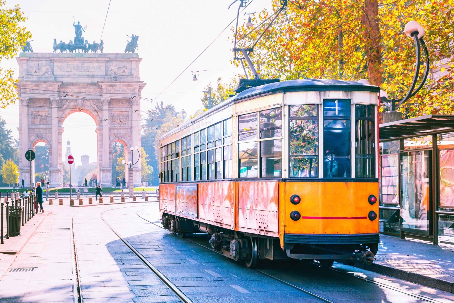 Milão: excursão a pé em pequenos grupos ao Duomo e ao centro da cidade