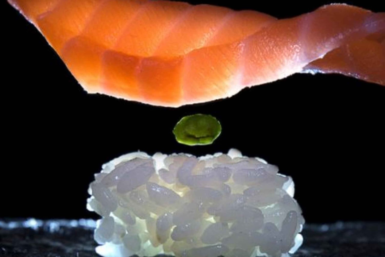 Mediolan: degustacja sushi z winem