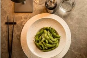 Mediolan: degustacja sushi z winem