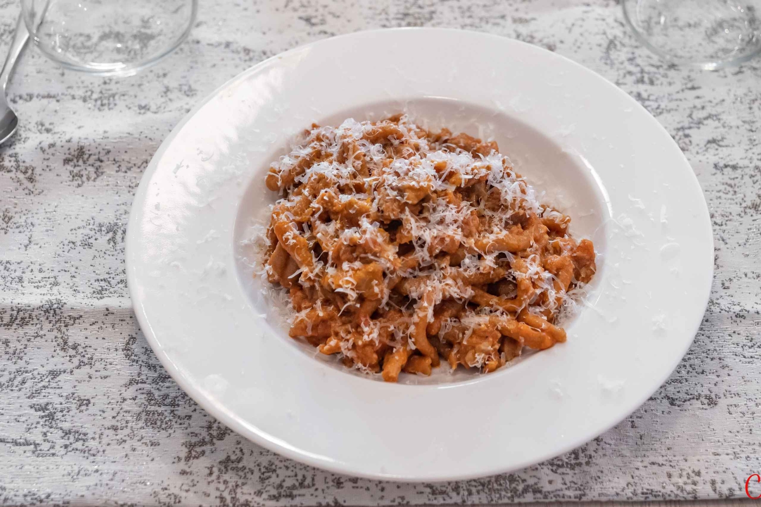 Milan : Cours de préparation de pâtes et de desserts végétaliens avec accord mets-vins