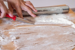 Milan : Cours de préparation de pâtes et de desserts végétaliens avec accord mets-vins