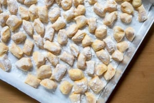 Milán: Clase de cocina vegetariana en casa de un lugareño