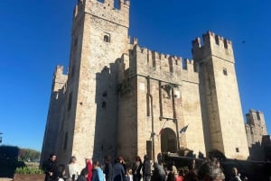 Milano: Dagstur til Verona med cruise til Sirmione ved Gardasjøen