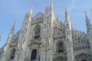 Milan Walking Tour Cathedral and City Centre tickets incl