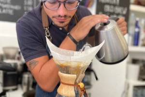 Mailand: Degustation von Qualitätskaffee aus der Moka im Filter