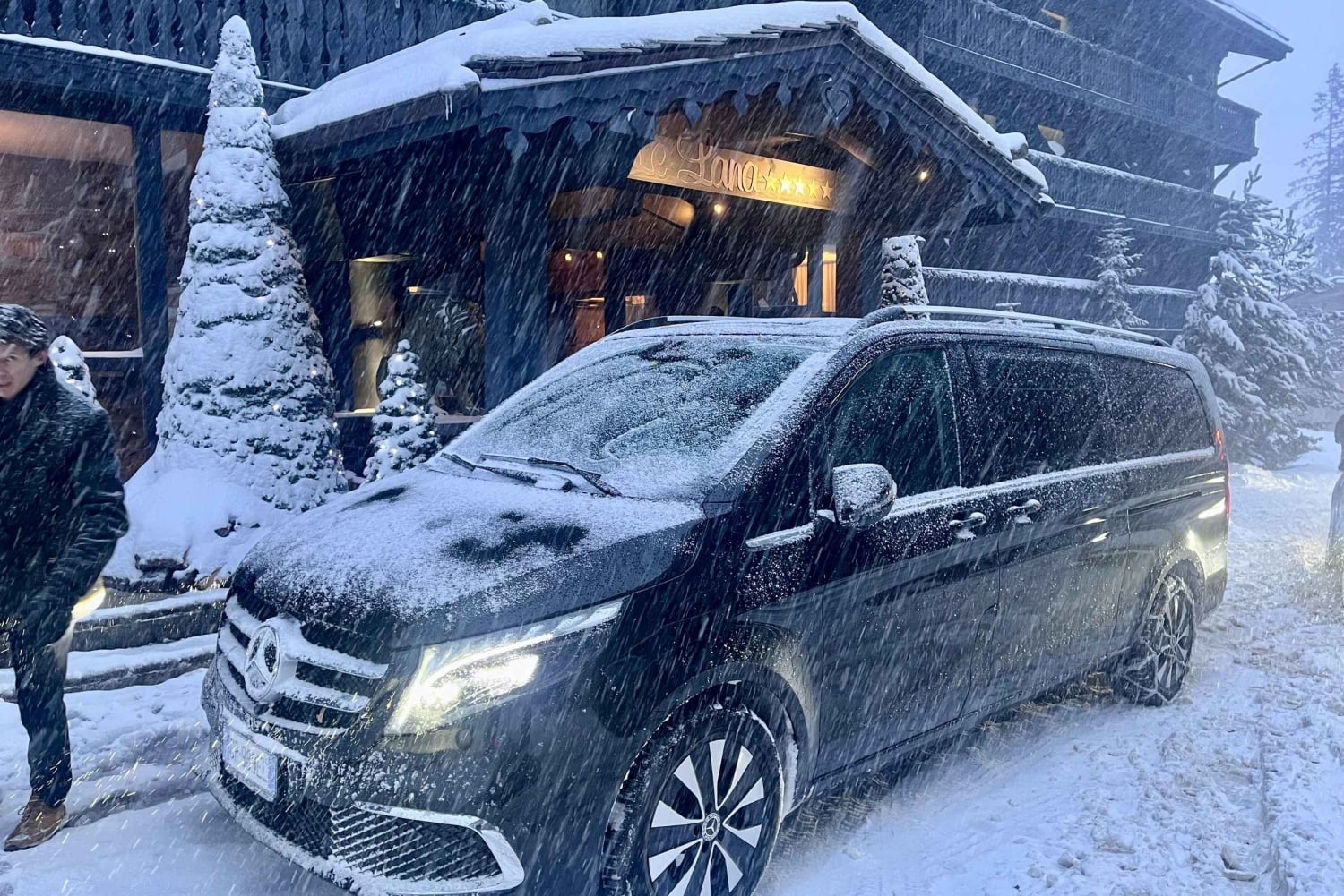 Milano: Transfer from Milan to Courchevel