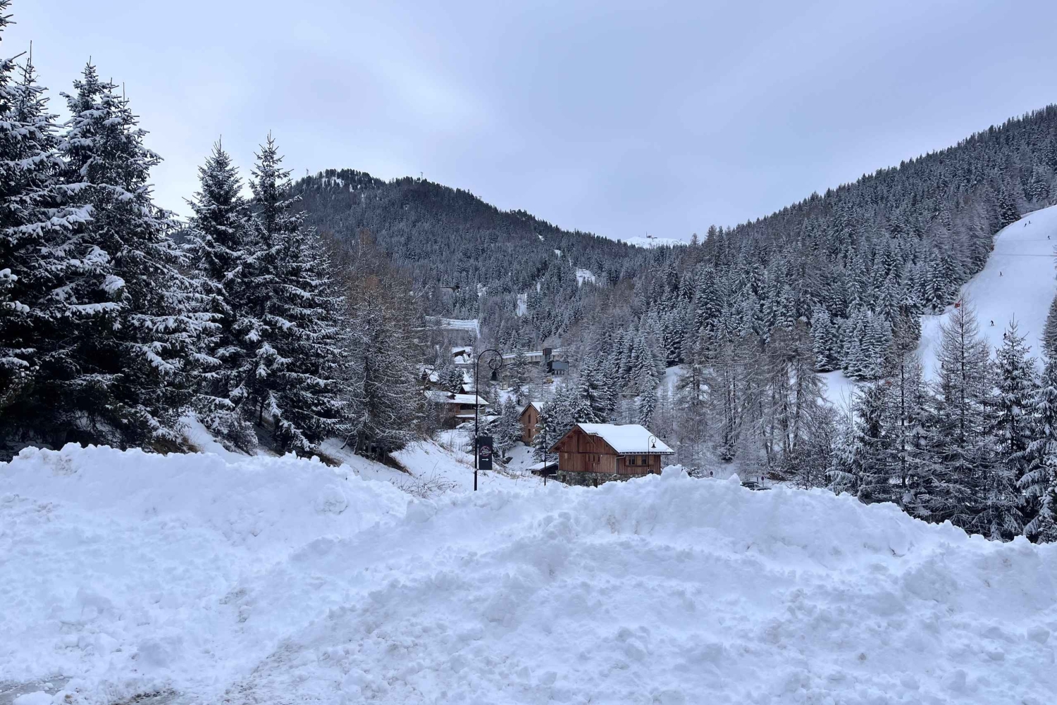 Milano: Transfer from Milan to Courchevel