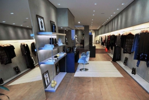 Milan: Fashion Experience and Outlet Shopping Tour