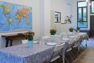 apenas em ITALIANO - Aperitivo internacional + aula de culinária em italiano