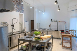 apenas em ITALIANO - Aperitivo internacional + aula de culinária em italiano