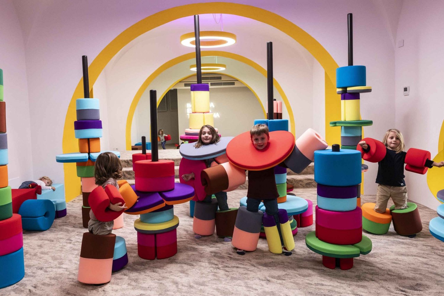 Explore Playlab and visit the National Museum of Science and Technology.