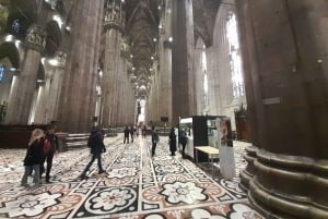 Milan: Duomo Cathedral and its Terraces guided Tour