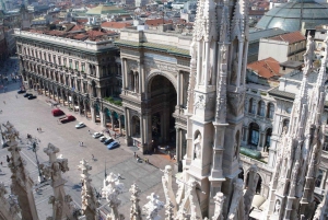 Skip-the-Line 2.5-Hour Milan Duomo and Terrace Tour