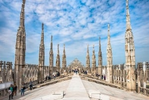 Skyward Soiree: Odkrywanie Duomo i panoramiczne cuda na dachu