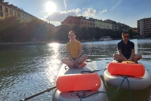 SUP sui Navigli: un rifugio benessere a Milano