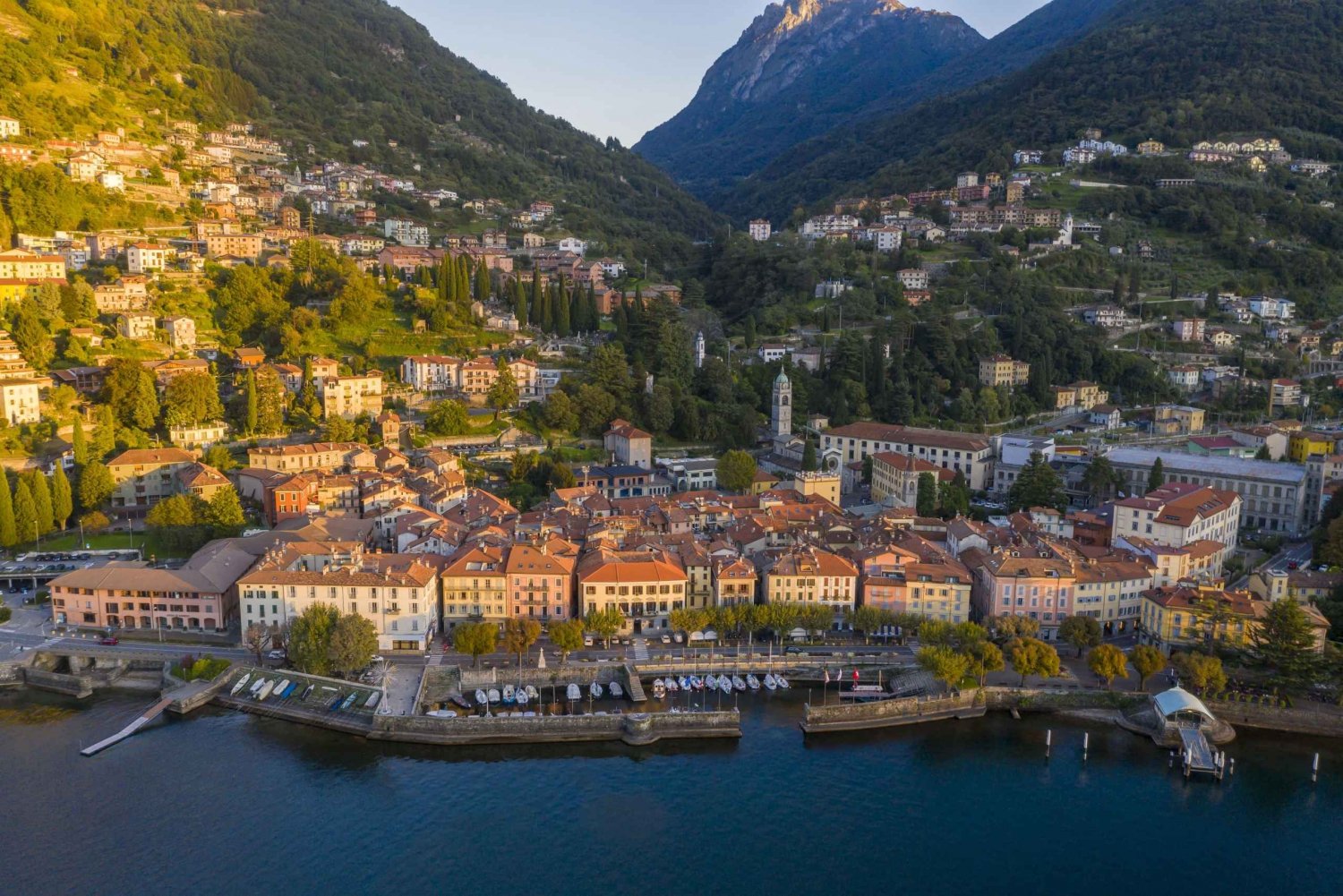 The Gems of Lake Como: Lake Center Cruise Tour from Milan