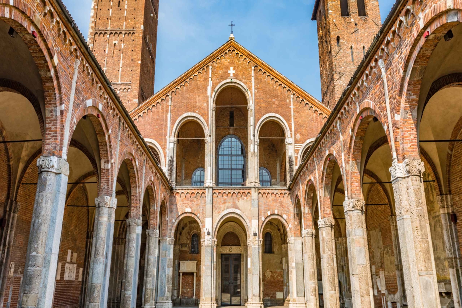 Top Historical Churches in Milan Private Guided Tour