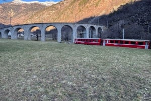 Tour vanuit Milaan: Tirano en de beroemde Rode Trein naar Saint Moritz