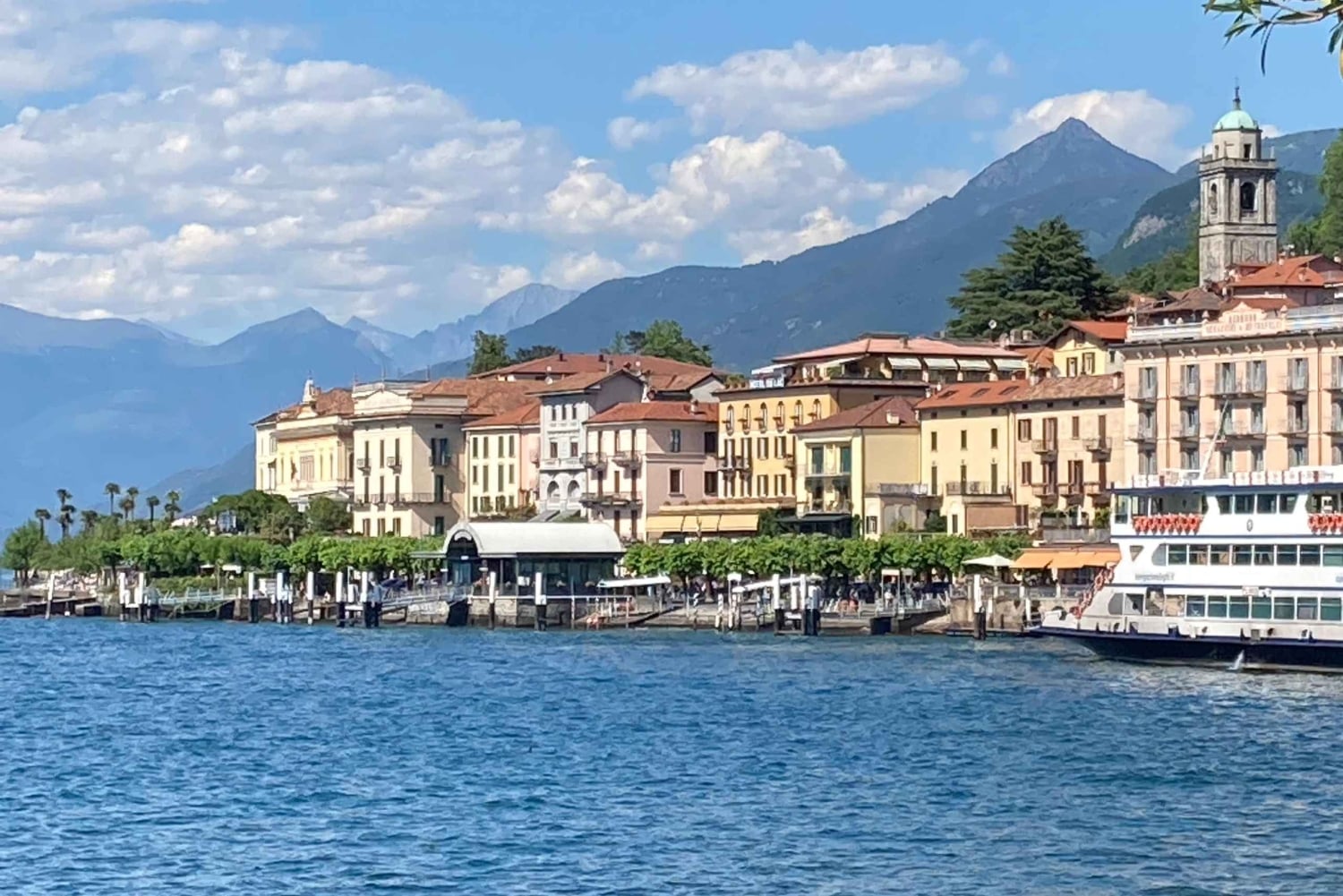Retki Como-järvelle Milanosta: Varenna, Bellagio ja Scoperta