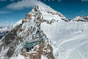 マルペンサ空港からトレメッツォへのブラックラックス送迎