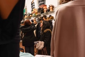 Vintage Shopping Tour with Breakfast